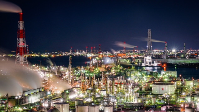 四日市工場夜景の画像イメージ