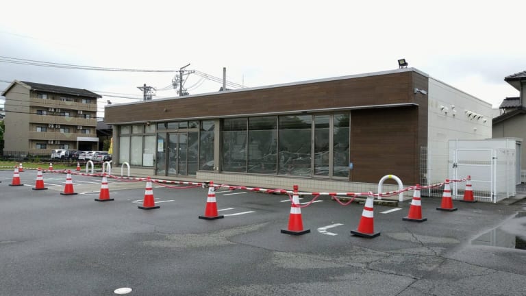 ファミリーマート四日市城東町店