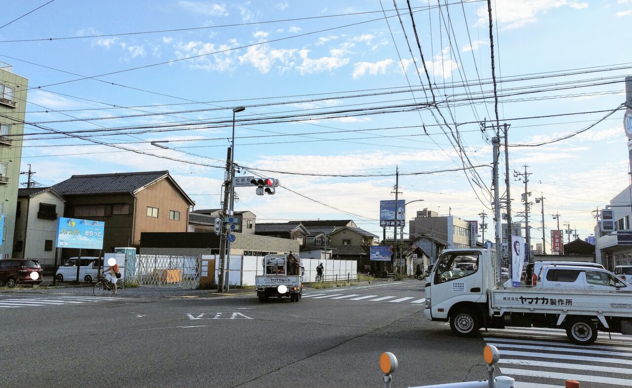 ドミノ・ピザ四日市富洲原店