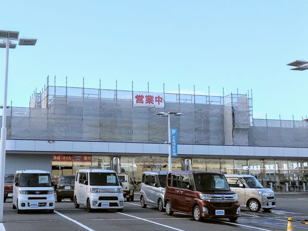 WECARS 四日市店