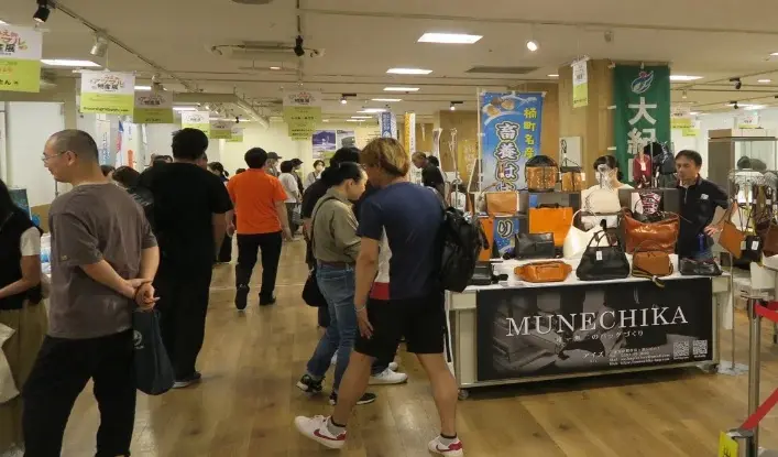 みえアツマル物産展
