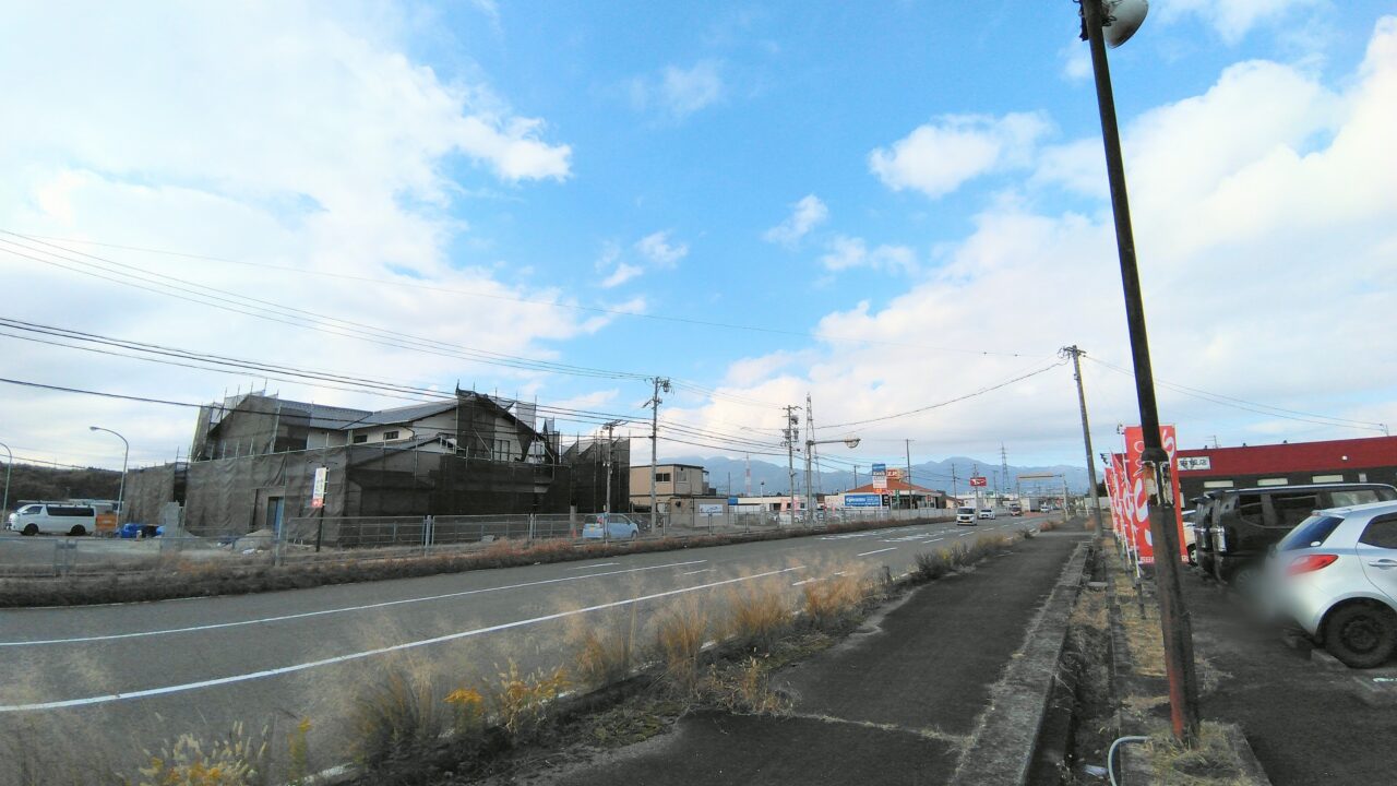 サガミ　四日市インター