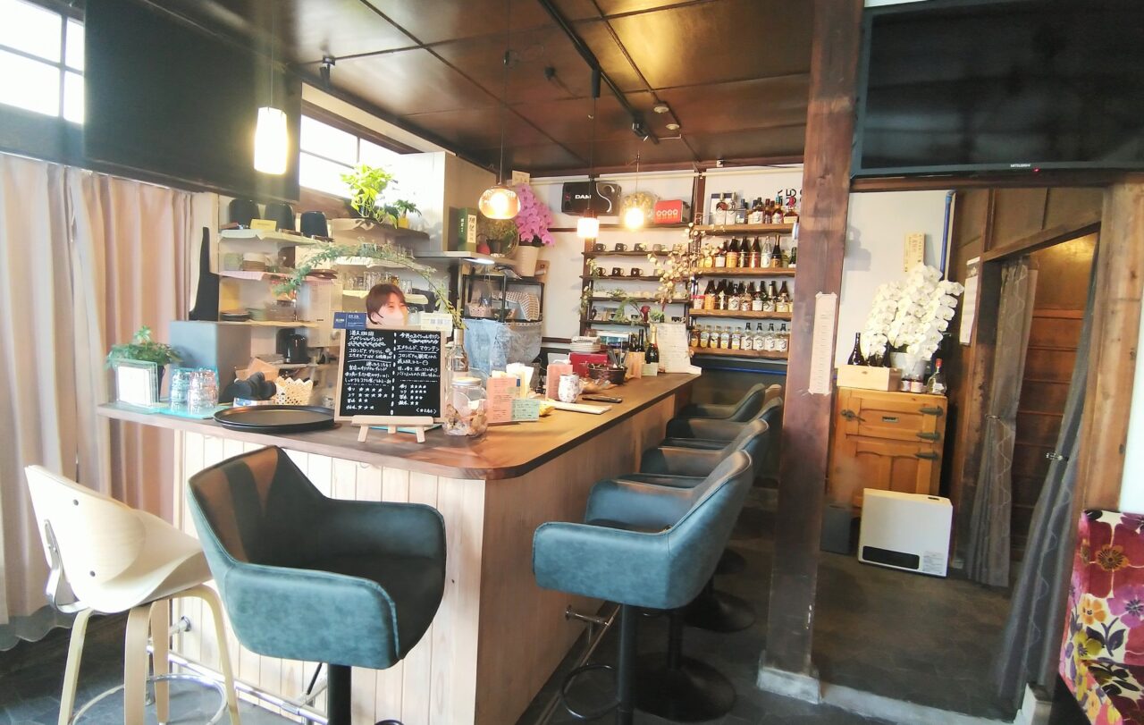 キッスナ アっコ